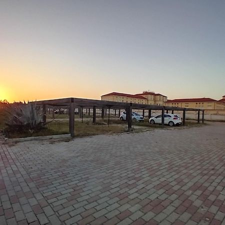Ferienwohnung Accesso Diretto Sul Mare Maredilucecala Calambrone Exterior foto